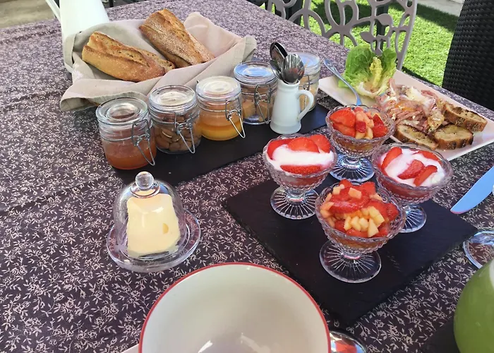 Montacutain * Montaigu-Vendee